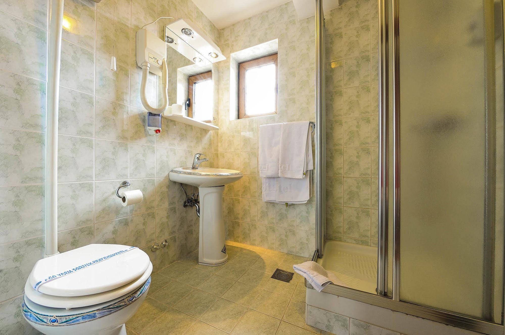 Hotel Sucevic Garni Belgrad Dış mekan fotoğraf