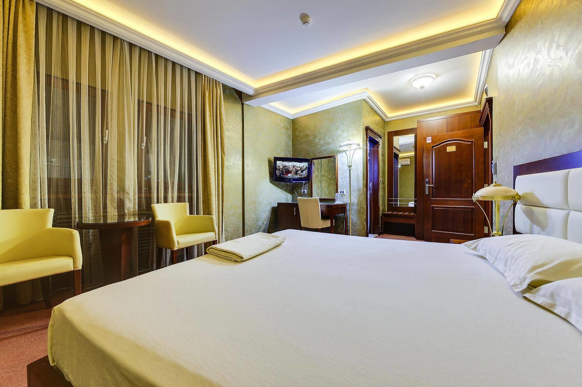 Hotel Sucevic Garni Belgrad Dış mekan fotoğraf