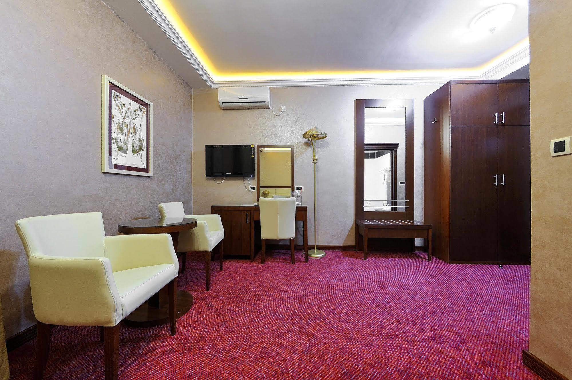 Hotel Sucevic Garni Belgrad Dış mekan fotoğraf