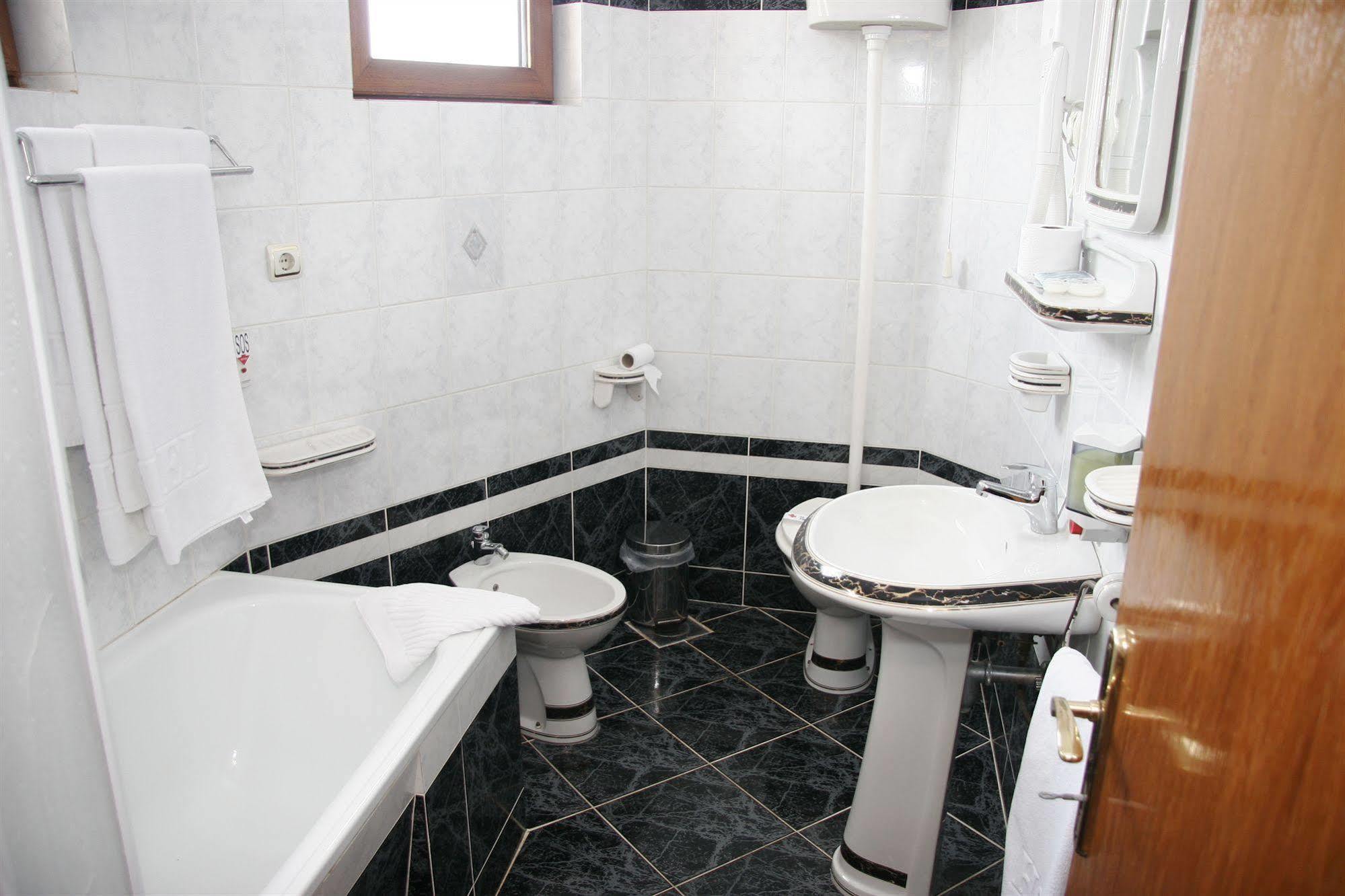 Hotel Sucevic Garni Belgrad Dış mekan fotoğraf