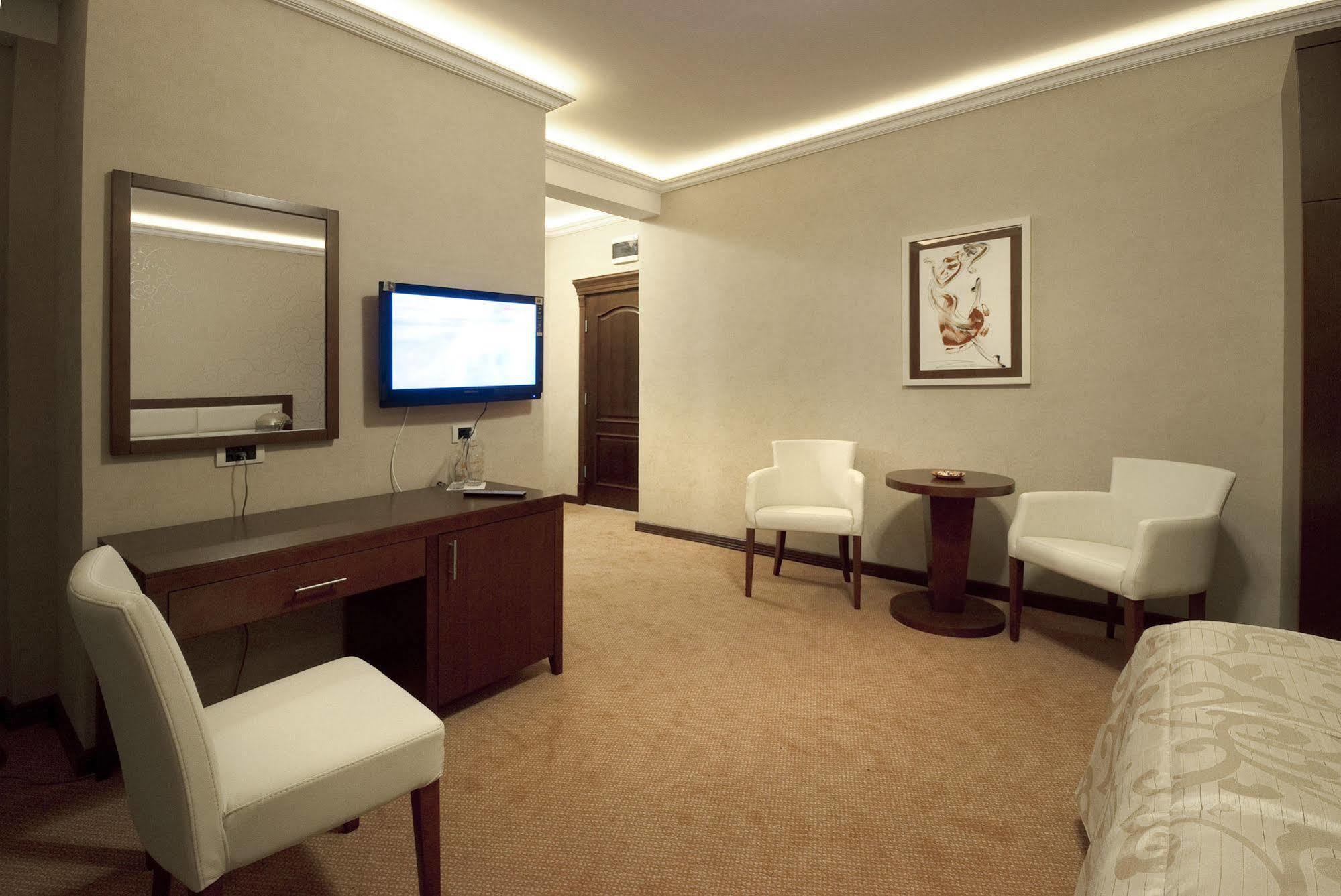 Hotel Sucevic Garni Belgrad Dış mekan fotoğraf