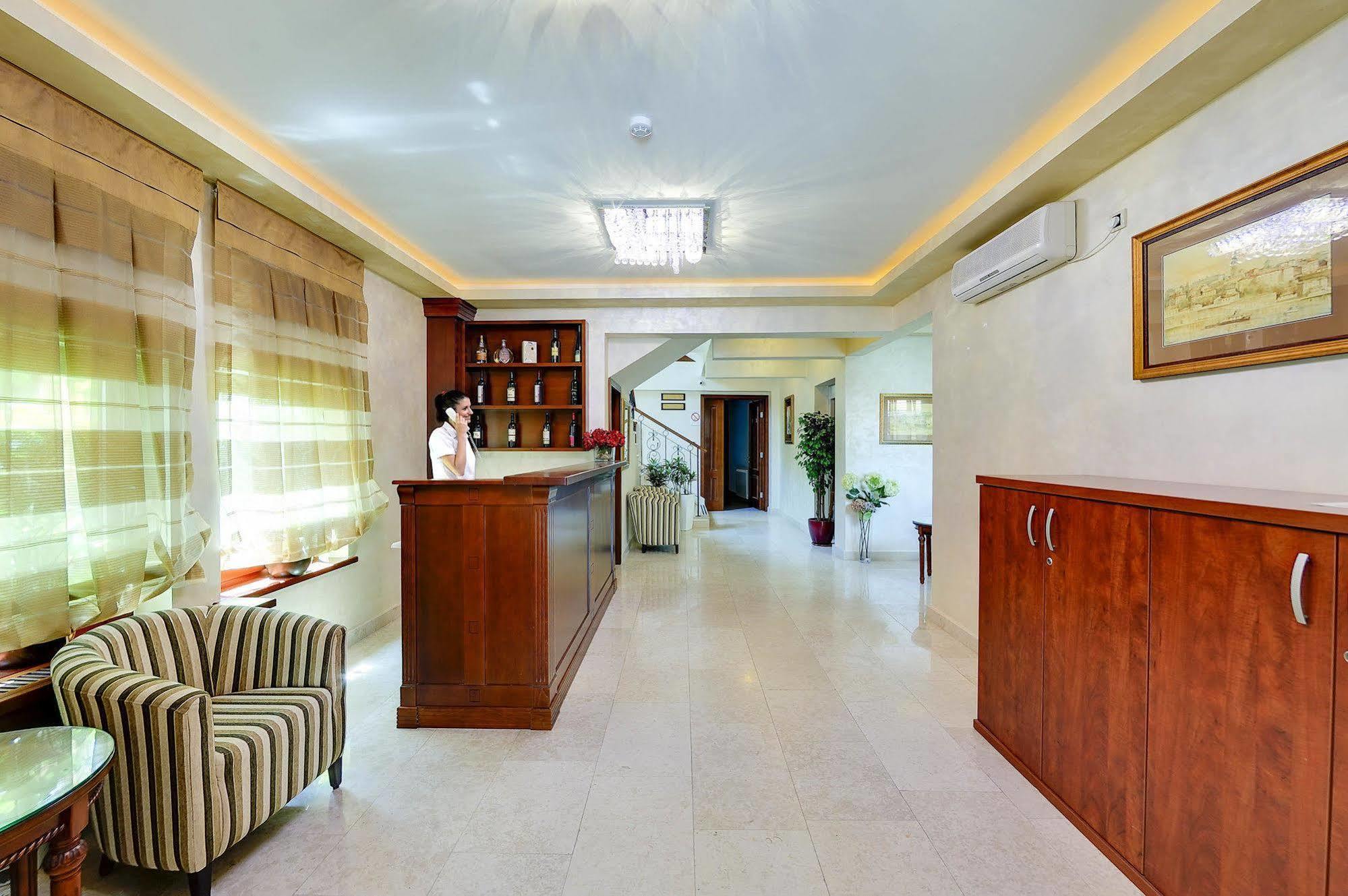 Hotel Sucevic Garni Belgrad Dış mekan fotoğraf