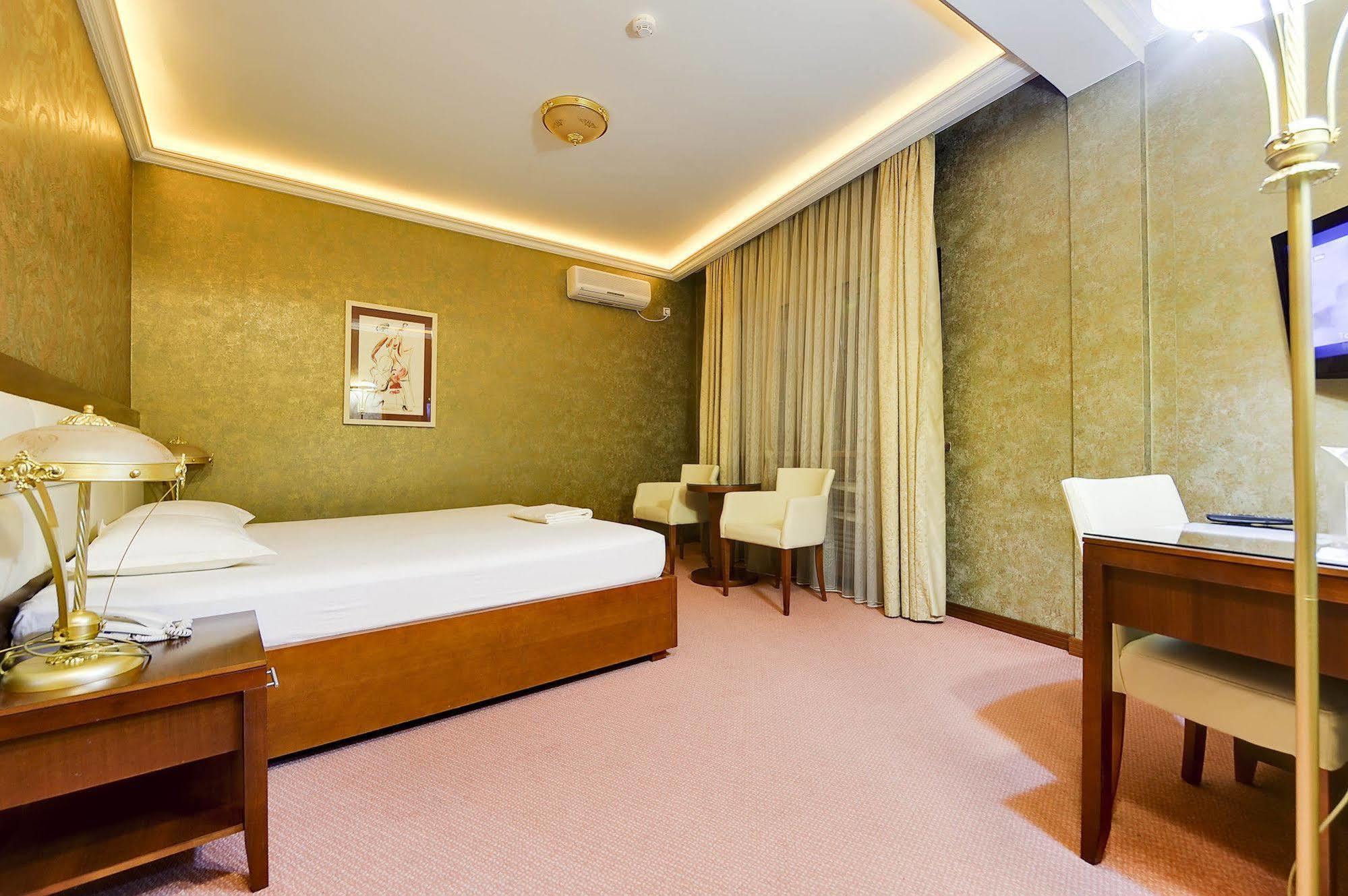 Hotel Sucevic Garni Belgrad Dış mekan fotoğraf